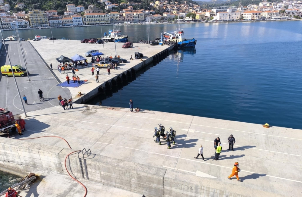 &Mu;&omicron;&nu;&tau;έ&lambda;&omicron; &epsilon;&pi;&iota;&chi;&epsilon;&iota;&rho;&eta;&sigma;&iota;&alpha;&kappa;ή&sigmaf; &epsilon;&pi;έ&mu;&beta;&alpha;&sigma;&eta;&sigmaf; &sigma;&tau;&omicron; &lambda;&iota;&mu;ά&nu;&iota; &Gamma;&upsilon;&theta;&epsilon;ί&omicron;&upsilon; (VIDEO-&Phi;&Omega;&Tau;&Omicron;)