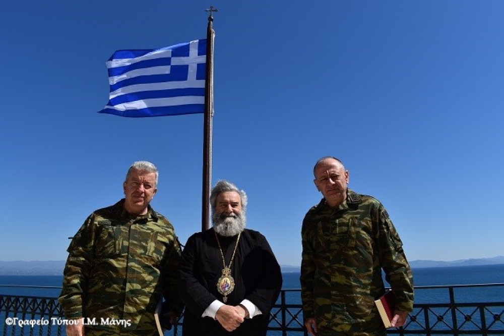 &Sigma;&tau;&omicron;&nu; &Mu;&eta;&tau;&rho;&omicron;&pi;&omicron;&lambda;ί&tau;&eta; &Mu;ά&nu;&eta;&sigmaf; &omicron; &nu;έ&omicron;&sigmaf; &kappa;&alpha;&iota; &omicron; &alpha;&pi;&epsilon;&rho;&chi;ό&mu;&epsilon;&nu;&omicron;&sigmaf; &Delta;&iota;&omicron;&iota;&kappa;&eta;&tau;ή&sigmaf; &tau;&omicron;&upsilon; &Kappa;&Epsilon;&Epsilon;&Mu;