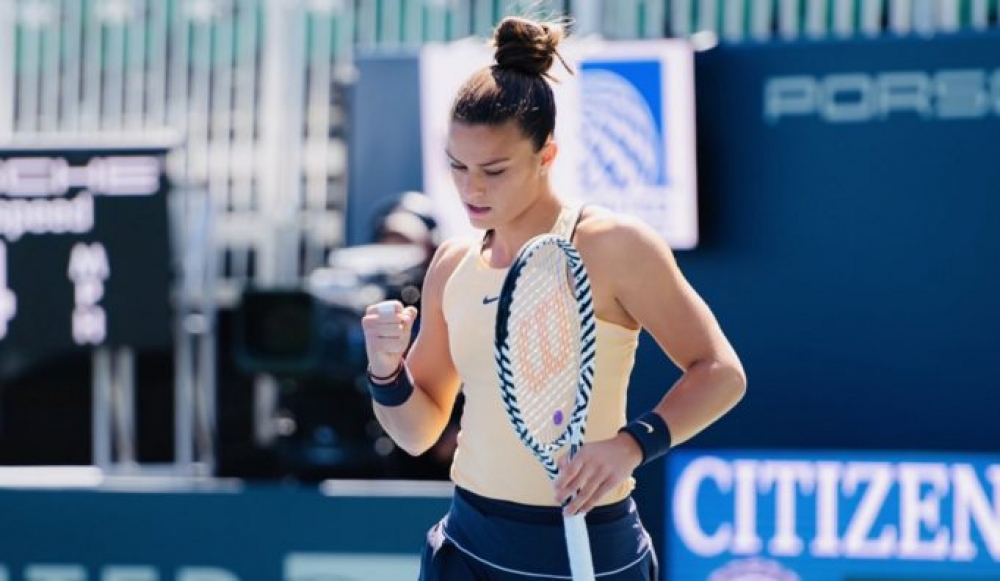 &Mu;&epsilon; &tau;&omicron; &delta;&epsilon;&xi;ί &sigma;&tau;&omicron; 2021 &eta; &Mu;&alpha;&rho;ί&alpha; &Sigma;ά&kappa;&kappa;&alpha;&rho;&eta;