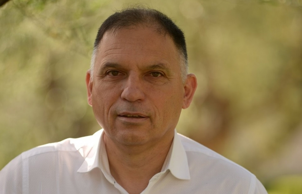 &Epsilon;&upsilon;&chi;ή&sigmaf; έ&rho;&gamma;&omicron;&nu;, &eta; &sigma;ύ&sigma;&tau;&alpha;&sigma;&eta; &Alpha;&kappa;&alpha;&delta;&eta;&mu;ί&alpha;&sigmaf; &Epsilon;&lambda;&alpha;&iota;&omicron;&kappa;&omicron;&mu;ί&alpha;&sigmaf; &sigma;&tau;&eta; &Sigma;&pi;ά&rho;&tau;&eta;