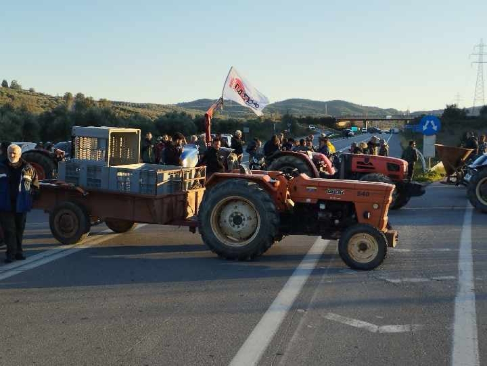 &Mu;&pi;&lambda;ό&kappa;&omicron; &sigma;&tau;&eta;&nu; &Epsilon;&Omicron; &Sigma;&pi;ά&rho;&tau;&eta;&sigmaf;-&Gamma;&upsilon;&theta;&epsilon;ί&omicron;&upsilon;: &Sigma;&upsilon;&mu;&beta;&omicron;&lambda;&iota;&kappa;ό&sigmaf; &alpha;&pi;&omicron;&kappa;&lambda;&epsilon;&iota;&sigma;&mu;ό&sigmaf; &alpha;&pi;ό &alpha;&gamma;&rho;ό&tau;&epsilon;&sigmaf;