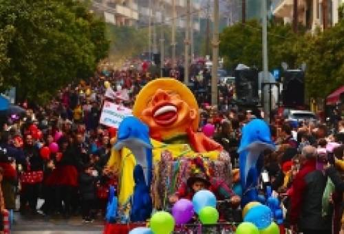 Ξεσήκωσε μικρούς και μεγάλους το 1ο Παιδικό Καρναβάλι της Σπάρτης