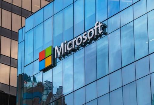 Η Microsoft κάνει στάση στο V.Lab στη Βαμβακού!