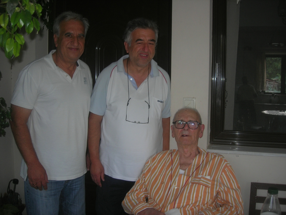 &Pi;&epsilon;&rho;ί &tau;&omega;&nu; &tau;&rho;&iota;ώ&nu; &pi;&rho;&omega;&tau;&omicron;&psi;&alpha;&lambda;&tau;ώ&nu;, &sigma;&upsilon;&nu;έ&chi;&epsilon;&iota;&alpha;