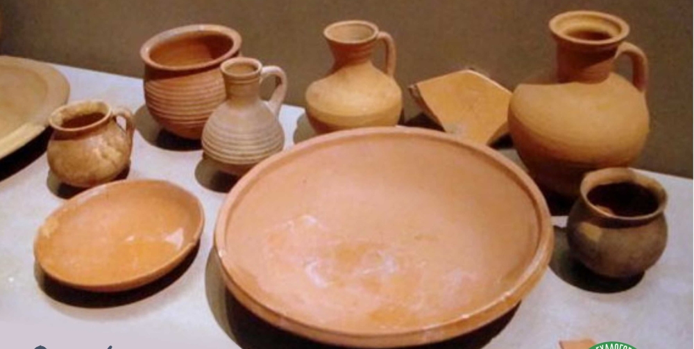 &Gamma;&nu;&omega;&rho;&iota;&mu;ί&alpha; &mu;&epsilon; &tau;&eta;&nu; &kappa;&epsilon;&rho;&alpha;&mu;&iota;&kappa;ή &tau;έ&chi;&nu;&eta; &sigma;&tau;&omicron;&nu; &Lambda;&omicron;&gamma;&kappa;&alpha;&nu;ί&kappa;&omicron;