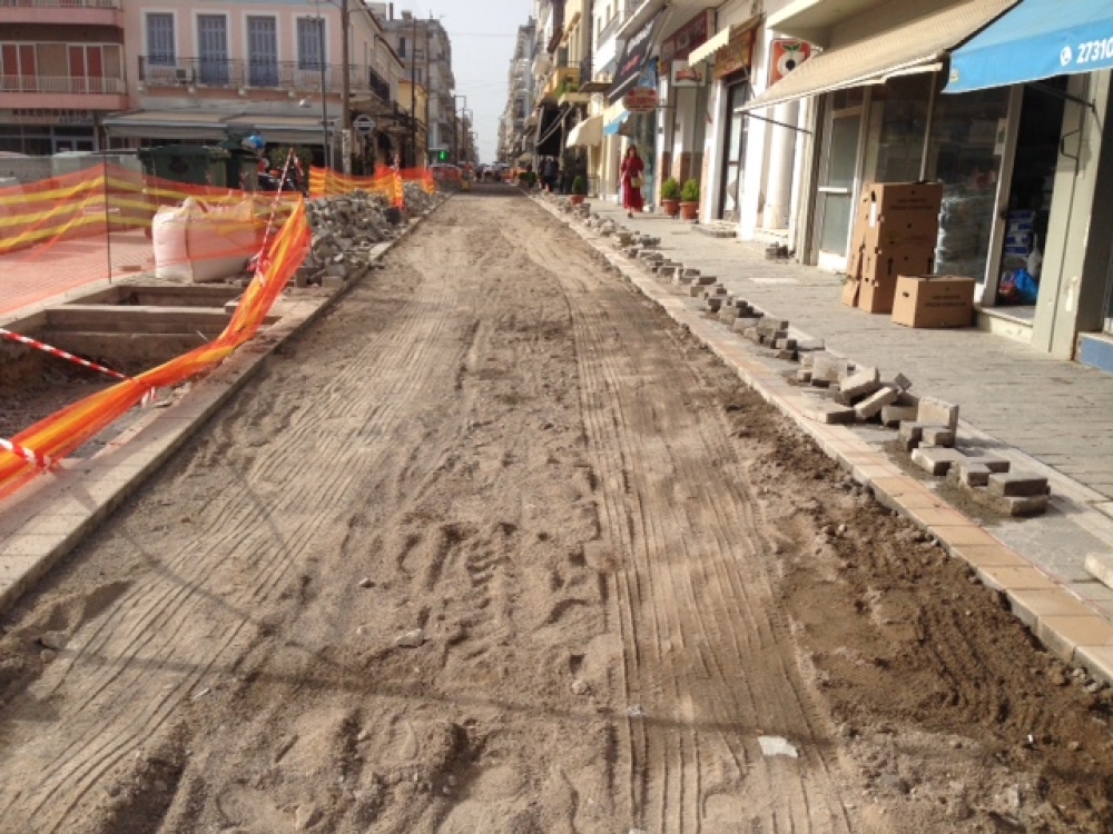 &Theta;&alpha; &eta;&sigma;&upsilon;&chi;ά&sigma;&omicron;&upsilon;&mu;&epsilon; &mu;&epsilon; &tau;&omicron; &rho;ά&beta;&epsilon;-&xi;ή&lambda;&omega;&nu;&epsilon; &sigma;&tau;&eta;&nu; &omicron;&delta;ό &Alpha;&gamma;&eta;&sigma;&iota;&lambda;ά&omicron;&upsilon; &sigma;&tau;&eta; &Sigma;&pi;ά&rho;&tau;&eta;; (&Phi;&Omega;&Tau;&Omicron;)