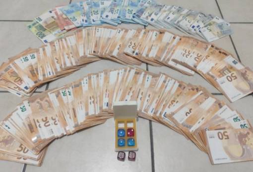 Παράνομα «ζάρια» σε καφενείο στη Σπάρτη