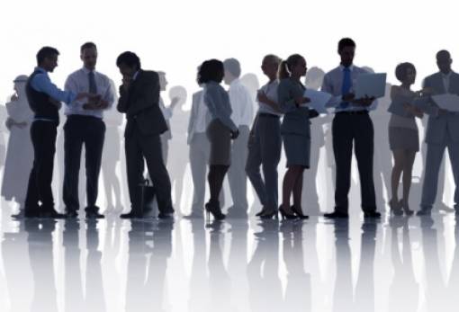 Ξεκινά το αναθεωρημένο voucher για 26.000 ανέργους