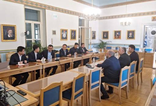 Κινεζικό επενδυτικό ενδιαφέρον στην Πελοπόννησο για τους τομείς ενέργειας και τεχνολογίας