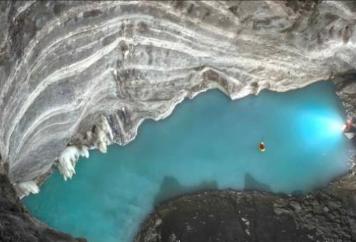 Η μεγαλύτερη υπόγεια θερμική λίμνη ανακαλύφθηκε στην Αλβανία