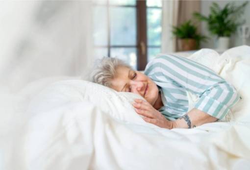 Αλτσχάιμερ: Ποια συνήθεια πρέπει να κόψετε το βράδυ