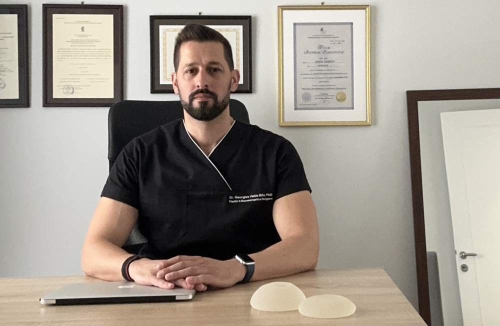 &Gamma;. &Beta;&alpha;&kappa;ή&sigmaf;: &laquo;&Eta; &alpha;&upsilon;&xi;&eta;&tau;&iota;&kappa;ή &sigma;&tau;ή&theta;&omicron;&upsilon;&sigmaf; &sigma;ή&mu;&epsilon;&rho;&alpha; &epsilon;ί&nu;&alpha;&iota; &mu;&iota;&alpha; &alpha;&pi;ό &tau;&iota;&sigmaf; &pi;&iota;&omicron; &delta;&eta;&mu;&omicron;&phi;&iota;&lambda;&epsilon;ί&sigmaf; &epsilon;&pi;&epsilon;&mu;&beta;ά&sigma;&epsilon;&iota;&sigmaf; &pi;&lambda;&alpha;&sigma;&tau;&iota;&kappa;ή&sigmaf; &chi;&epsilon;&iota;&rho;&omicron;&upsilon;&rho;&gamma;&iota;&kappa;ή&sigmaf;&raquo;