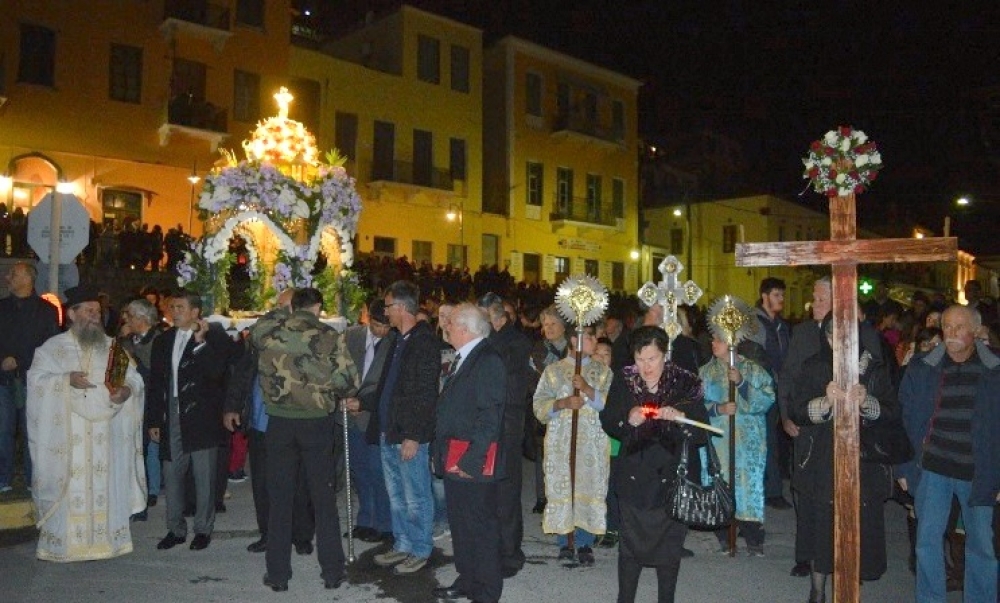 &Eta; &kappa;&omicron;&rho;ύ&phi;&omega;&sigma;&eta; &tau;&omicron;&upsilon; &Theta;&epsilon;ί&omicron;&upsilon; &Delta;&rho;ά&mu;&alpha;&tau;&omicron;&sigmaf; &kappa;&alpha;&iota; &Pi;ά&sigma;&chi;&alpha; &sigma;&tau;&omicron; &Gamma;ύ&theta;&epsilon;&iota;&omicron;