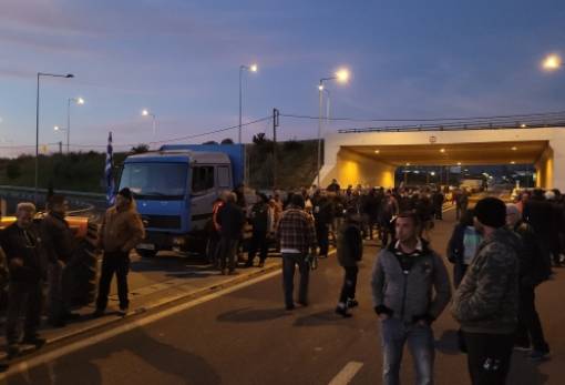 Από το μπλόκο της Σπάρτης  στο Σύνταγμα οι αγροτοκτηνοτρόφοι