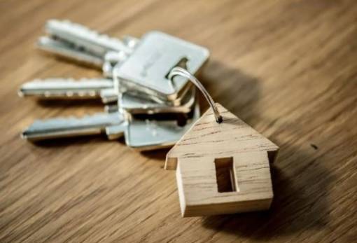 Ποιοι δικαιούνται επιστροφή ενοικίου: Πώς θα λάβουν το επίδομα των 250 ευρώ