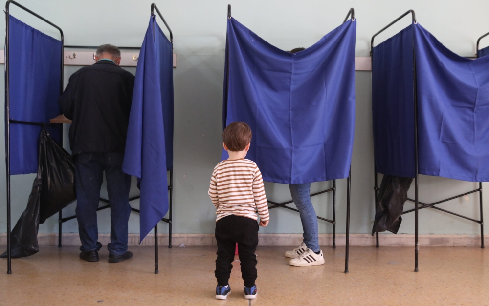 &Tau;&eta;&nu; &Kappa;&upsilon;&rho;&iota;&alpha;&kappa;ή &omicron;&iota; &delta;&eta;&mu;ό&tau;&epsilon;&sigmaf; &Sigma;&pi;ά&rho;&tau;&eta;&sigmaf; &delta;&iota;&alpha;&lambda;έ&gamma;&omicron;&upsilon;&nu; &delta;ή&mu;&alpha;&rho;&chi;&omicron;!