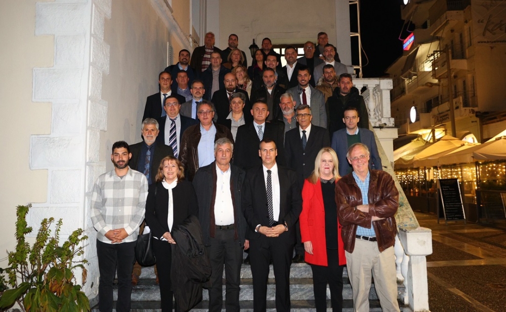 &Nu;&tau;&epsilon;&mu;&pi;&omicron;ύ&tau;&omicron; έ&kappa;&alpha;&nu;&epsilon; &tau;&omicron; &nu;έ&omicron; &Delta;&eta;&mu;&omicron;&tau;&iota;&kappa;ό &Sigma;&upsilon;&mu;&beta;&omicron;ύ&lambda;&iota;&omicron; &Sigma;&pi;ά&rho;&tau;&eta;&sigmaf;