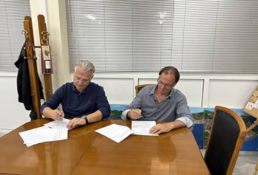 Υπογραφές για μονοπάτι Κάβο Μαλιά, ύδρευση και υδατοδρόμιο Μονεμβασιάς