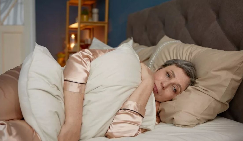 &Gamma;&iota;&alpha;&tau;ί &omicron; ύ&pi;&nu;&omicron;&sigmaf; &laquo;&chi;&alpha;&lambda;ά&epsilon;&iota;&raquo; &mu;&epsilon;&tau;ά &tau;&alpha; 60