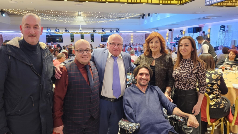 &laquo;Έ&gamma;&iota;&nu;&alpha;&nu; &mu;&iota;&alpha; &tau;&epsilon;&rho;ά&sigma;&tau;&iota;&alpha; &alpha;&gamma;&kappa;&alpha;&lambda;&iota;ά&raquo; &sigma;&tau;&eta;&nu; &epsilon;&kappa;&delta;ή&lambda;&omega;&sigma;&eta; &tau;&omicron;&upsilon; &Sigma;&omega;&mu;&alpha;&tau;&epsilon;ί&omicron;&upsilon; &Alpha;&mu;&Epsilon;&Alpha; &Lambda;&alpha;&kappa;&omega;&nu;ί&alpha;&sigmaf;