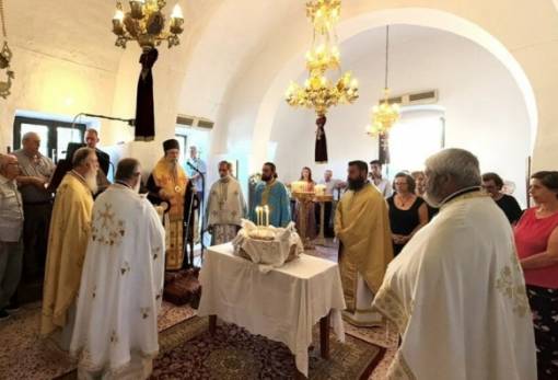 Λαμπρή πανήγυρη  στον ΙΝ Αγίας Κυριακής Μονεμβασίας (ΦΩΤΟ)