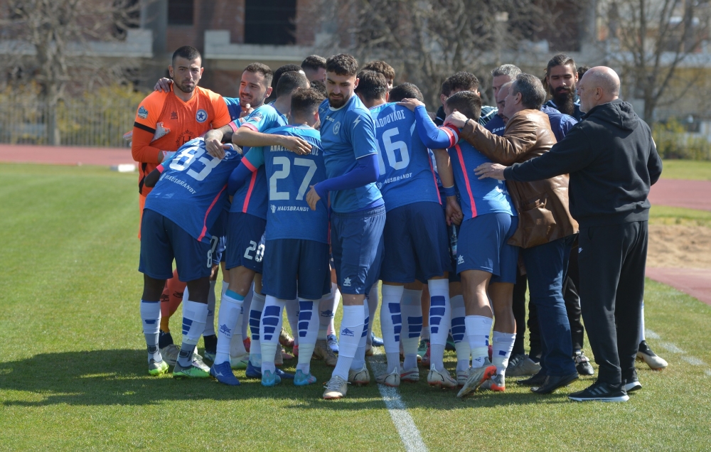 &Tau;ώ&rho;&alpha; &epsilon;ί&nu;&alpha;&iota; &pi;&rho;&alpha;&gamma;&mu;&alpha;&tau;&iota;&kappa;ό&sigmaf; &laquo;&Alpha;&sigma;&tau;έ&rho;&alpha;&sigmaf;&raquo;: &Delta;&iota;ά&lambda;&upsilon;&sigma;&epsilon; &mu;&epsilon; 4-0 &tau;&omicron;&nu; &Epsilon;&rho;&gamma;&omicron;&tau;έ&lambda;&eta; &eta; &omicron;&mu;ά&delta;&alpha; &tau;&omicron;&upsilon; &Beta;&lambda;&alpha;&chi;&iota;ώ&tau;&eta;! (&Phi;&Omega;&Tau;&Omicron;)