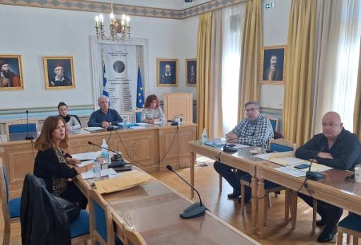 Προχωρούν έργα στη Λακωνία, διάλυση και επανεκκίνηση για το Κλειστό Νεάπολης