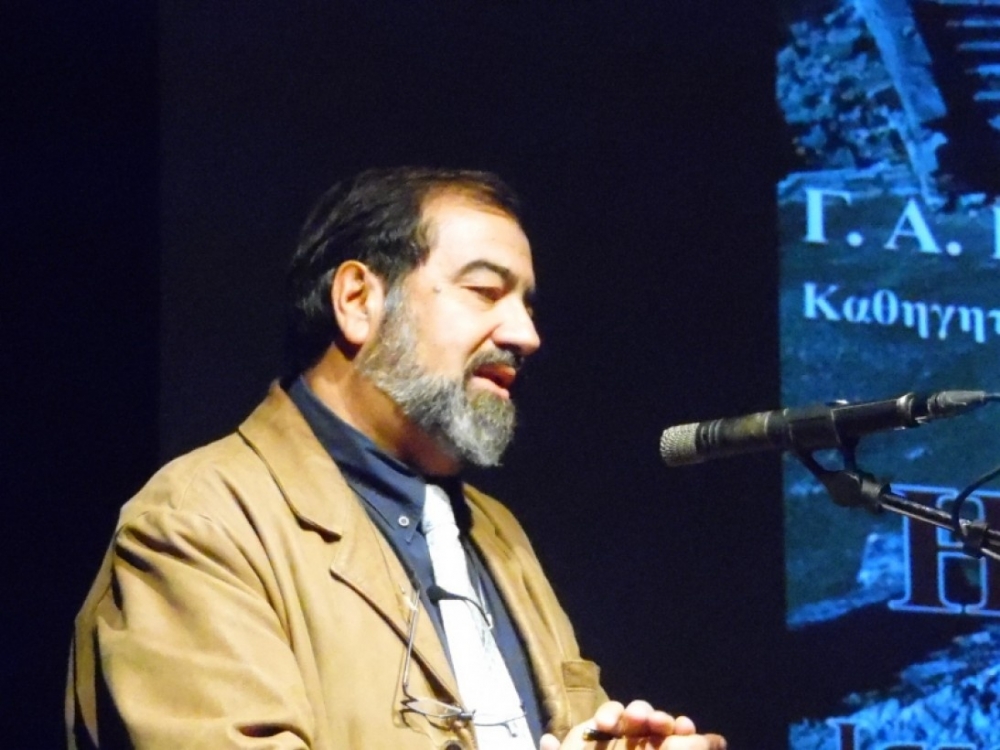 &laquo;Έ&phi;&upsilon;&gamma;&epsilon;&raquo; &omicron; &Kappa;&alpha;&theta;&eta;&gamma;&eta;&tau;ή&sigmaf; &Iota;&omega;ά&nu;&nu;&eta;&sigmaf; &Pi;ί&kappa;&omicron;&upsilon;&lambda;&alpha;&sigmaf;