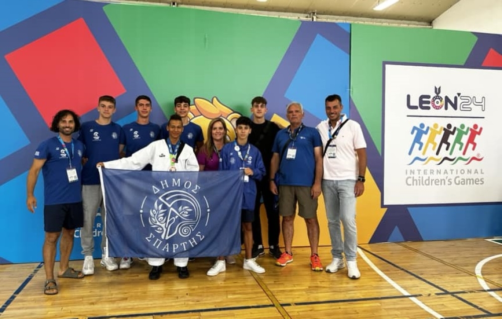 &Delta;&iota;&epsilon;&theta;&nu;&epsilon;ί&sigmaf; &Pi;&alpha;&iota;&delta;&iota;&kappa;&omicron;ί &Alpha;&gamma;ώ&nu;&epsilon;&sigmaf;: &Mu;&epsilon;&tau;ά&lambda;&lambda;&iota;&omicron; &kappa;&alpha;&iota; &upsilon;&pi;&omicron;&sigma;&chi;έ&sigma;&epsilon;&iota;&sigmaf; &gamma;&iota;&alpha; &tau;&eta; &Sigma;&pi;ά&rho;&tau;&eta; &sigma;&tau;&omicron; &Mu;&epsilon;&xi;&iota;&kappa;ό