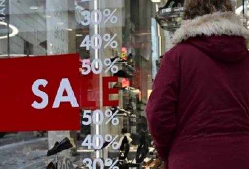 Κάνουν πρεμιέρα στις 12 Ιανουαρίου οι χειμερινές εκπτώσεις