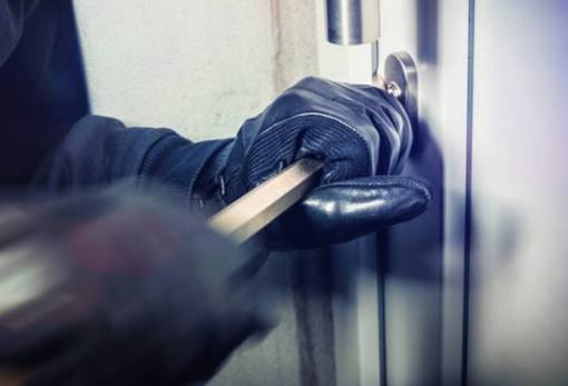 Εξιχνιάστηκαν κλοπές σε σπίτια στη Λακωνία